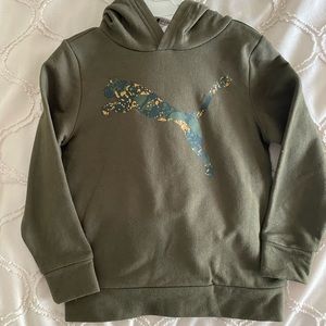 Puma NWT sweatsuit size 4 (2 piece set)